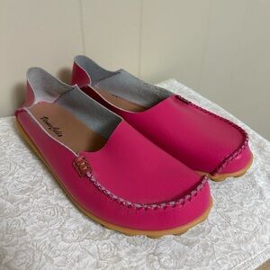 VenusCelia Women's Comfort Walking Boat Shoe Hot Pink Leather Size 10.